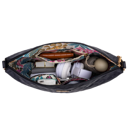 (PRE ORDER) FLAMINGO SLING BAG - QUILTED BV, BLACK