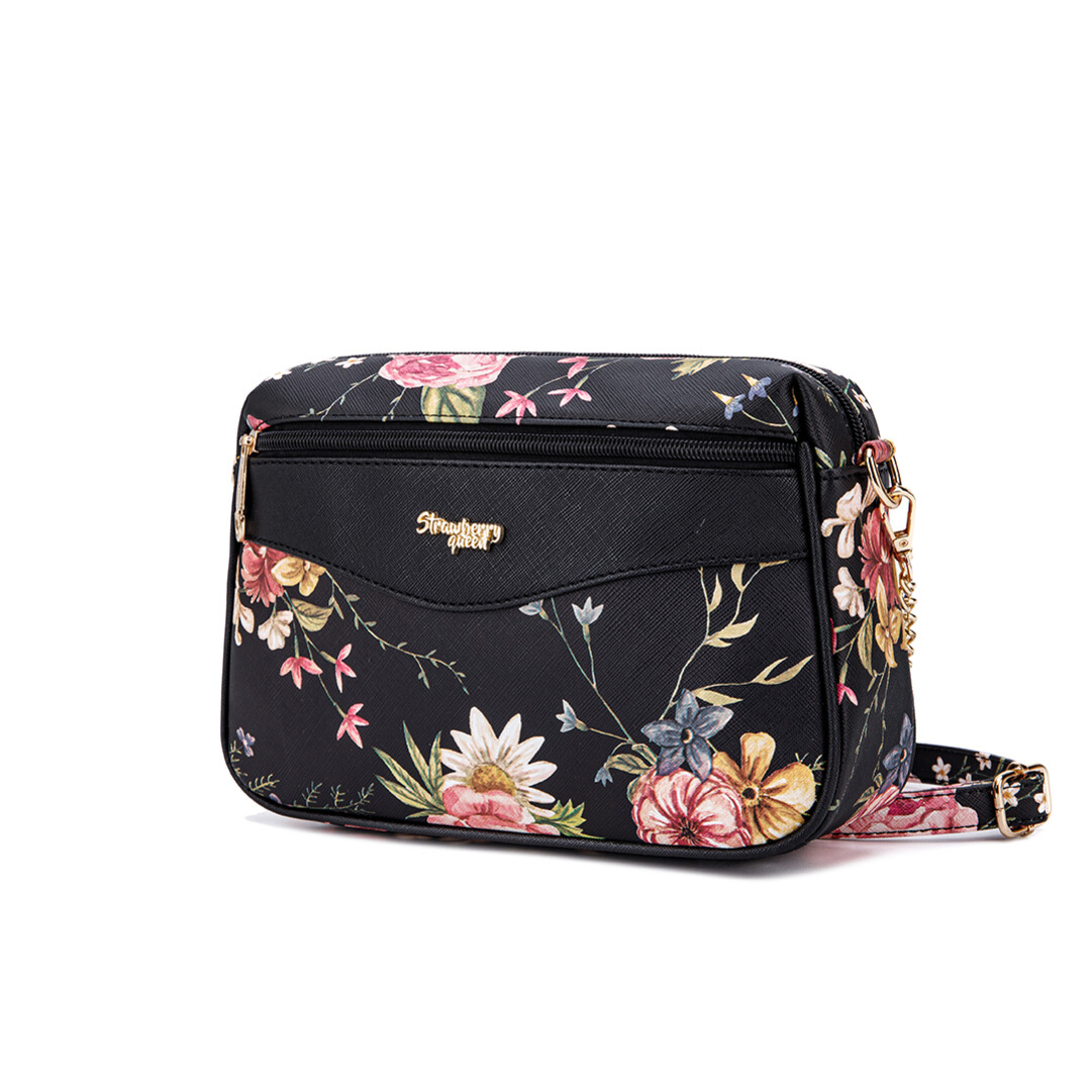 Strawberry queen 2025 sling bag